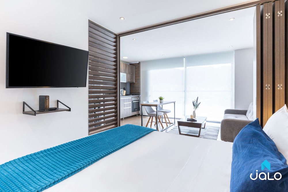 72 hub apartments great view gym rooftop