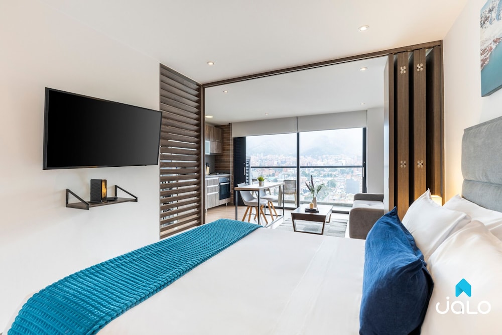 72 hub apartments great view gym rooftop