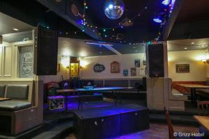 grizz hotel