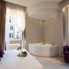 roman holidays boutique