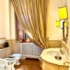 roman holidays boutique