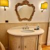 roman holidays boutique