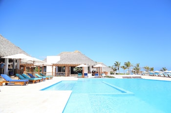 cana rock condos