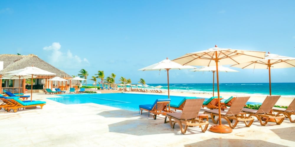 cana rock condos