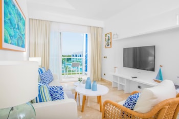 cana rock condos