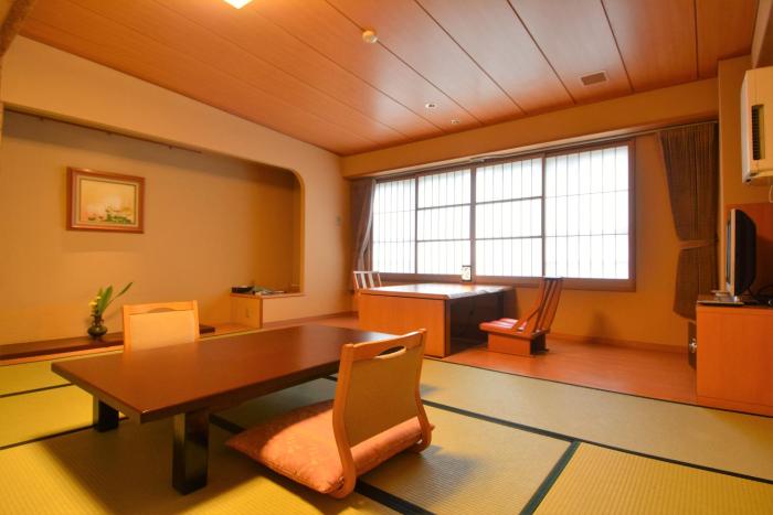 hagihimenoyu eirakukan