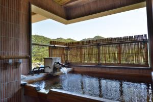 hagihimenoyu eirakukan