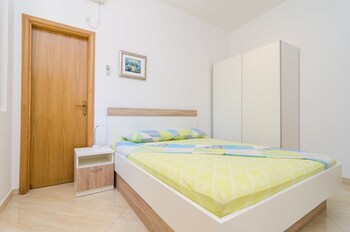 rooms and apartments barisic