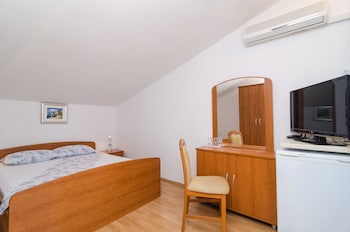 rooms and apartments barisic