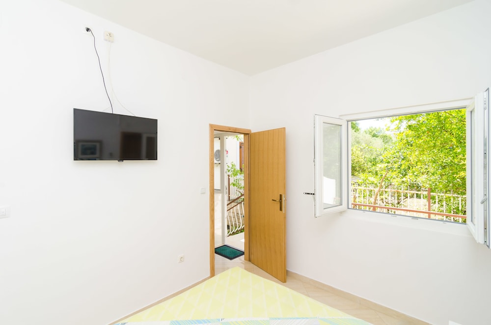 rooms and apartments barisic