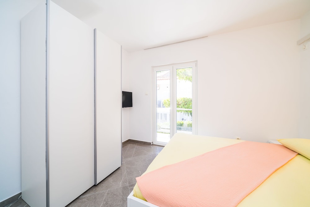 rooms and apartments barisic