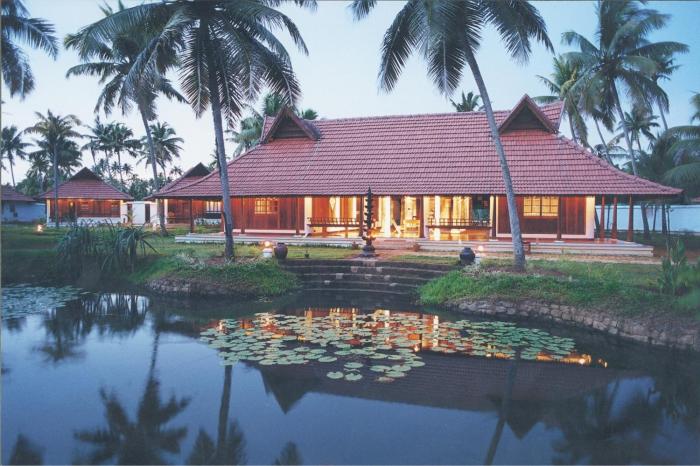 kumarakom lake resort