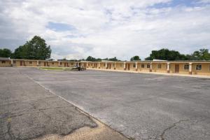 woodridge inn and suites