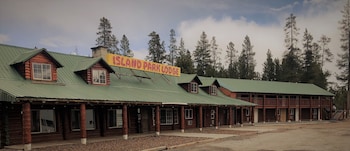 island park lodge