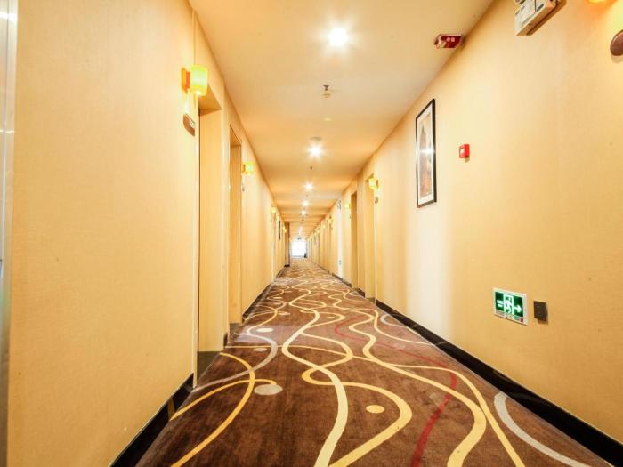 7days premium jinan beiyuan street red star macalline branch