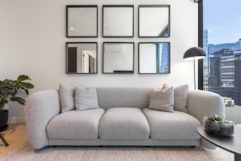 luxuria apartments collins house