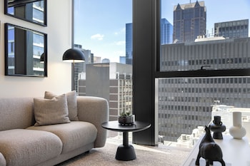 luxuria apartments collins house