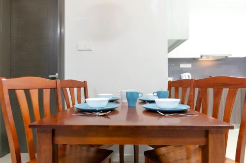 cozy and high floor suite in suasana jb 15 views