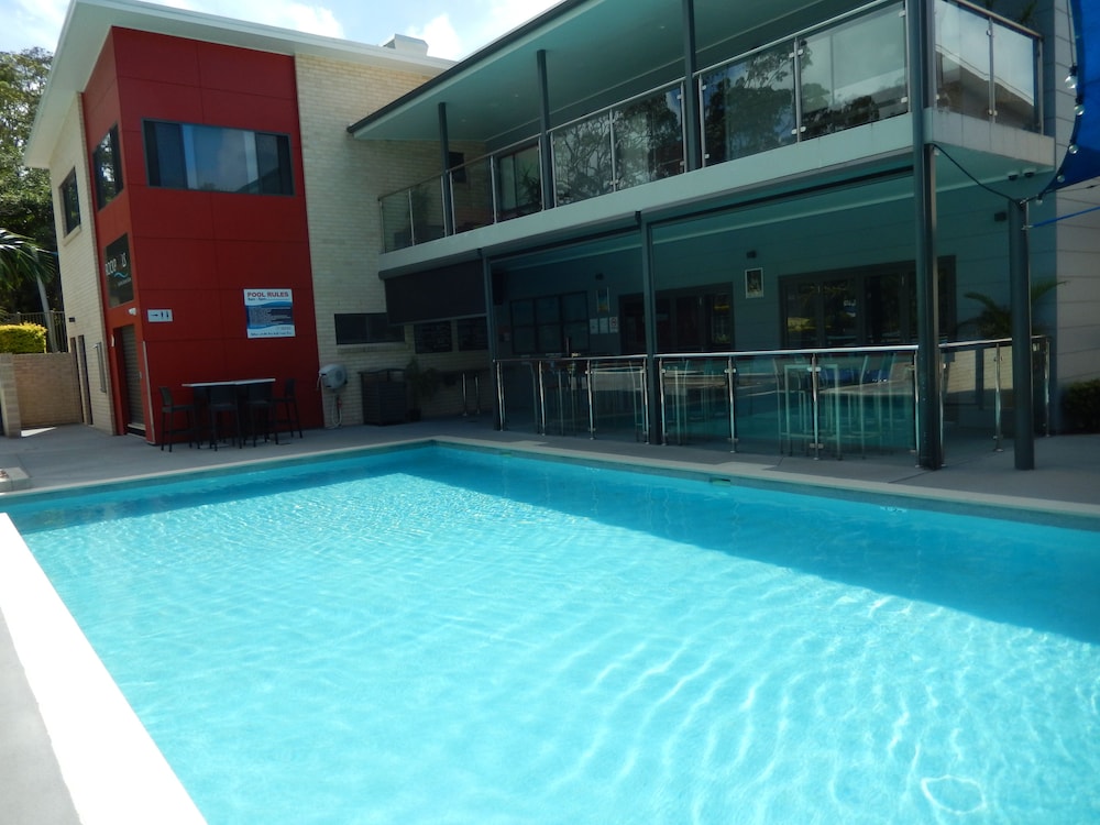 ingenia holidays middle rock