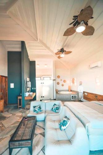 pier beach club