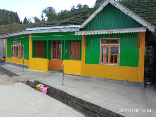 gurung homestay