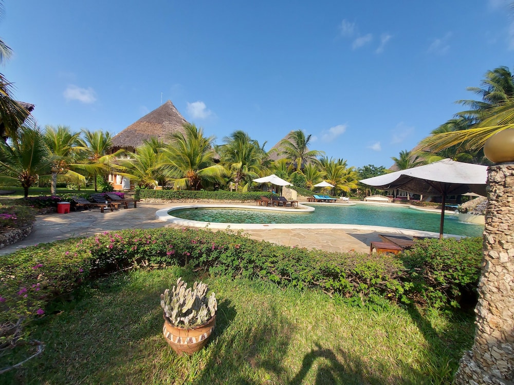 tembo court apartment