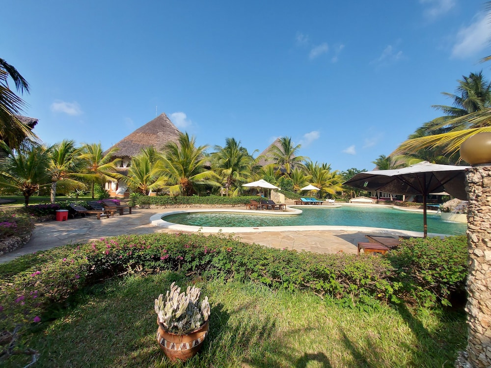 tembo court apartment