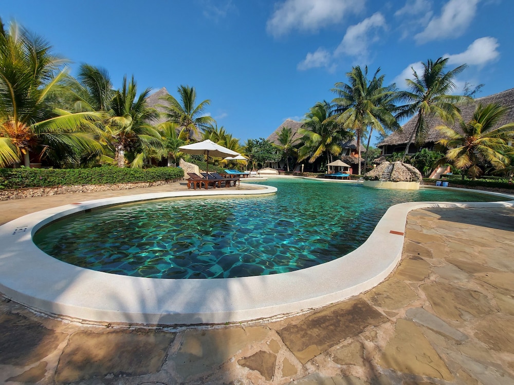 tembo court apartment