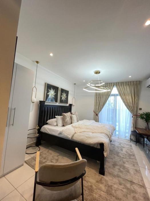 embassy gardens luxury apartments