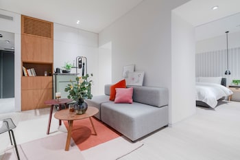 stey sanlitun boutique hotel