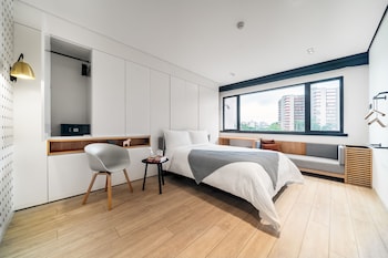 stey sanlitun boutique hotel