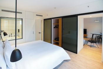stey sanlitun boutique hotel