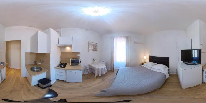 seayousoon inn cannes studios