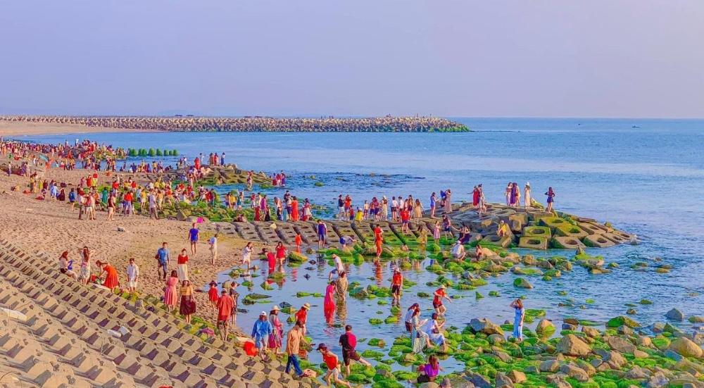 khach s n nghinh phong beach tuy hoa