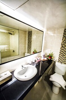 sahid kawanua manado