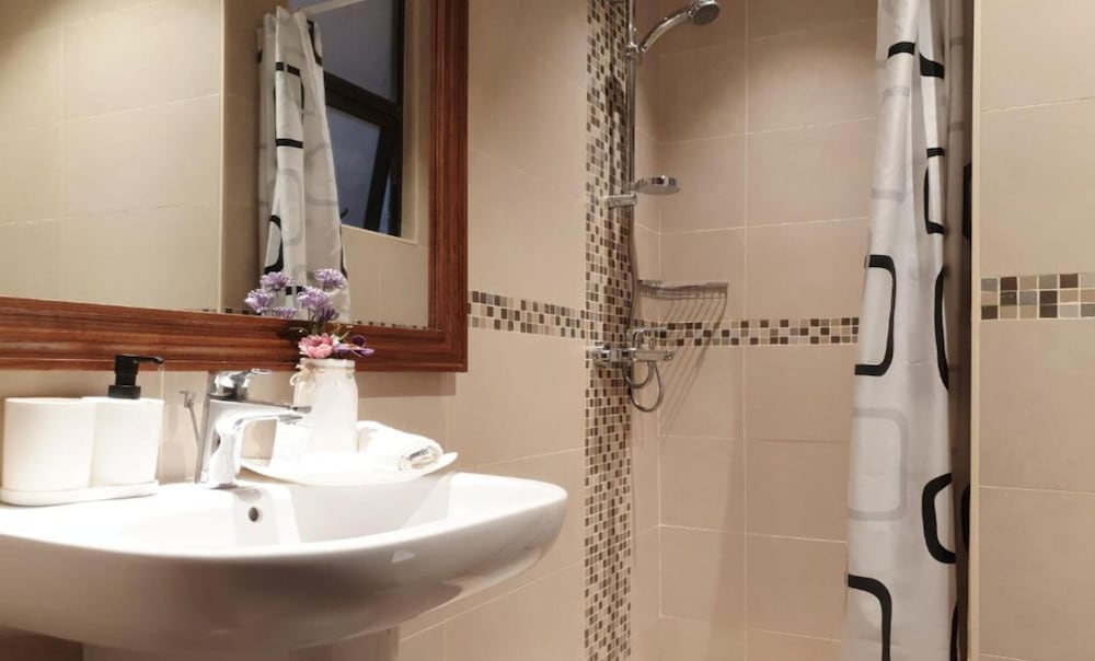 mtwapa luxury apartments