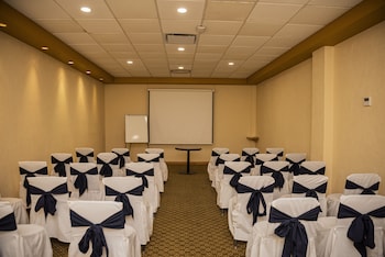 holiday inn la piedad by ihg