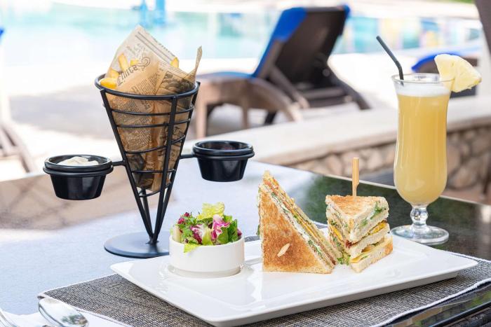 radisson blu hotel and resort al ain