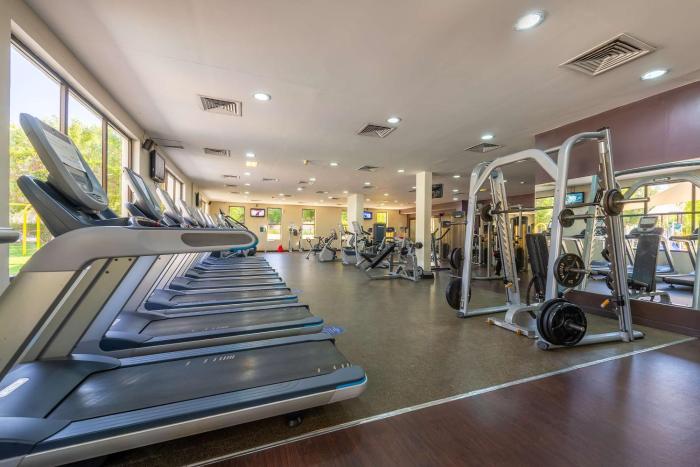 radisson blu hotel and resort al ain
