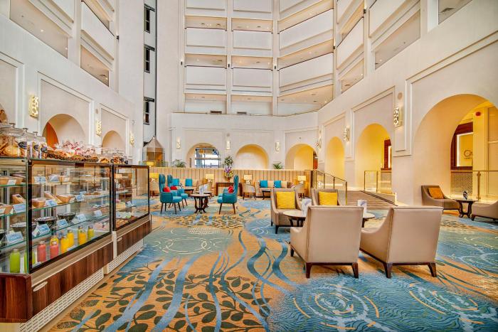 radisson blu hotel and resort al ain