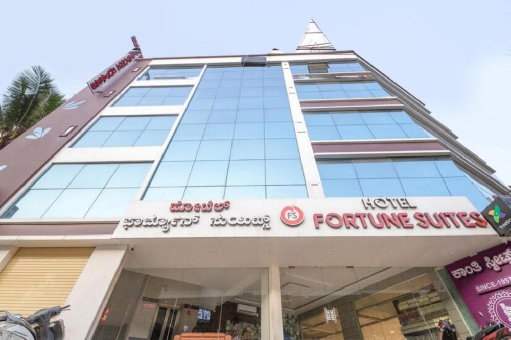 hotel fortune suites