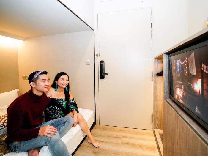 st signature jalan besar short overnight 13 hours 6pm 7am