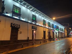 hotel el che no apto para corruptos