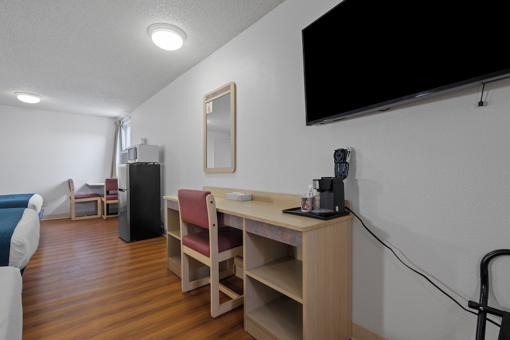 motel 6 clarkston wa