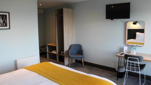 marine hotel ballycastle