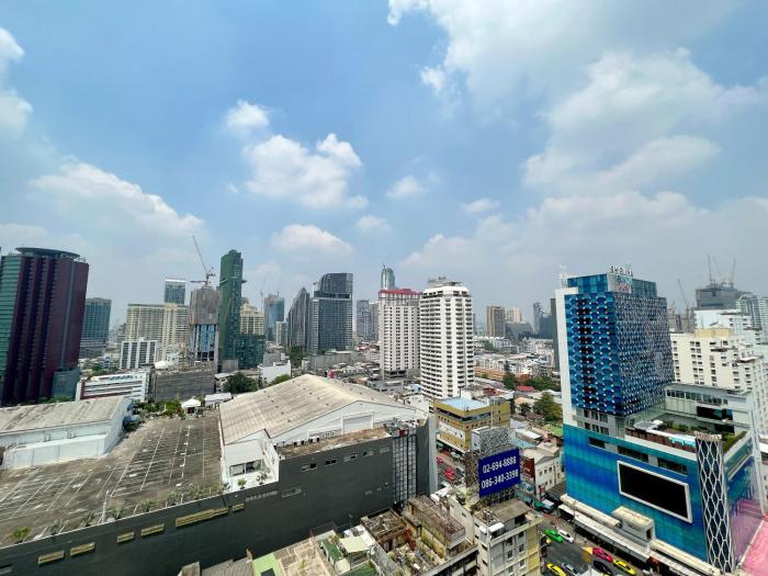 grand diamond condominium
