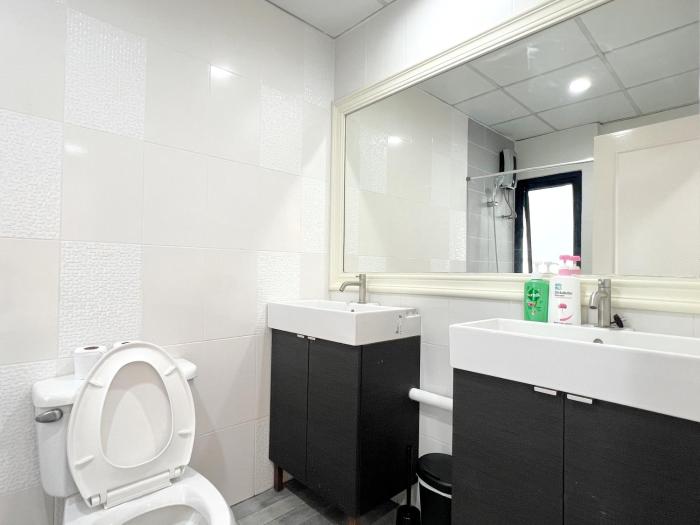 grand diamond condominium