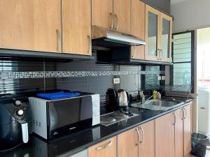 grand diamond condominium