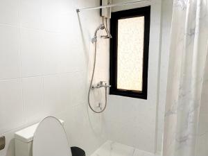 grand diamond condominium