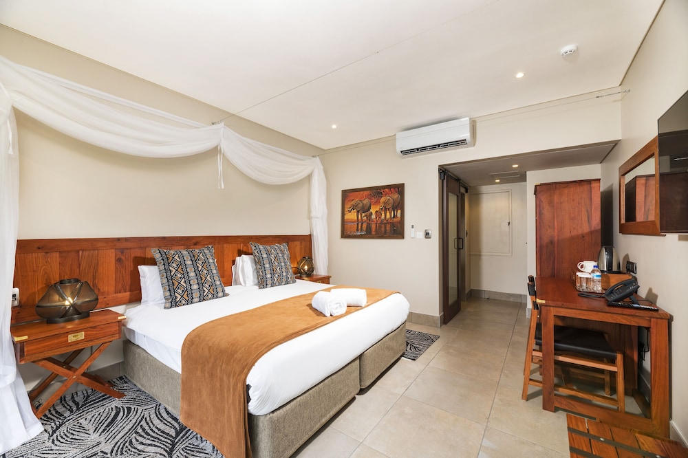 hwange safari lodge